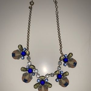 💙J.Crew flower jeweled necklace 💙